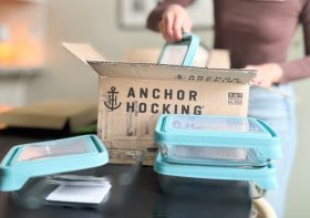 Anchor Hocking Glass Food Storage 3-Piece Set from $17.99 on Kohls.com (Reg. $44)